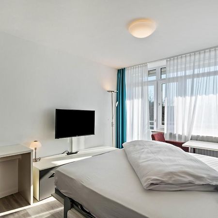 Huber Living Basic 106 Apartment Germering Luaran gambar